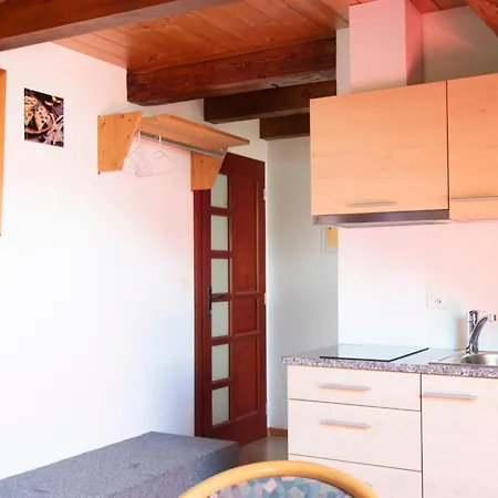 Apartment Au Bord Du