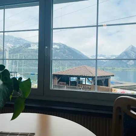 Apartment Au Bord Du
