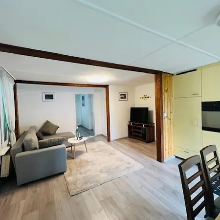 Apartment Au Bord Du *