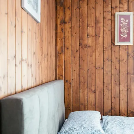 Apartment Au Bord Du