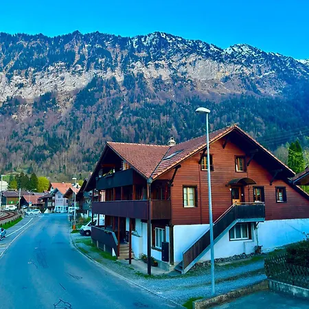 Apartment Au Bord Du Darligen